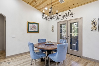 Here is the Pinetop Cabin you have been waiting for! Beautifully on Pinetop Lakes Golf and Country Club in Arizona - for sale on GolfHomes.com, golf home, golf lot