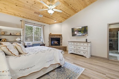 Here is the Pinetop Cabin you have been waiting for! Beautifully on Pinetop Lakes Golf and Country Club in Arizona - for sale on GolfHomes.com, golf home, golf lot