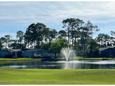 A SHOW STOPPER! Renovated 2bd/2ba home on Lake/Golf course. 1736 on Del Tura Golf and Country Club in Florida - for sale on GolfHomes.com, golf home, golf lot