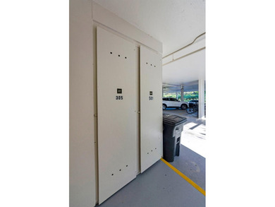 Lovely 2 bedroom, 2 bath updated condominium in the historic on Belleair Country Club in Florida - for sale on GolfHomes.com, golf home, golf lot