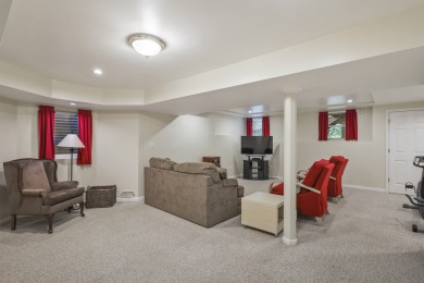 Elegant Two Story end unit Townhome nestled in Hidden Lakes on Seven Bridges Golf Club in Illinois - for sale on GolfHomes.com, golf home, golf lot