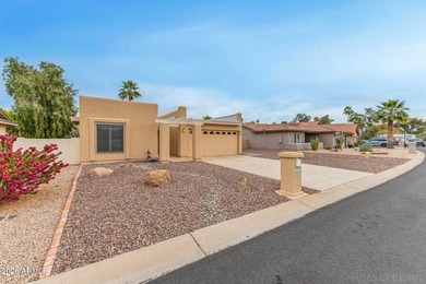 Nicely UPDATED home w/ some major upgrades already completed on Cottonwood Country Club in Arizona - for sale on GolfHomes.com, golf home, golf lot