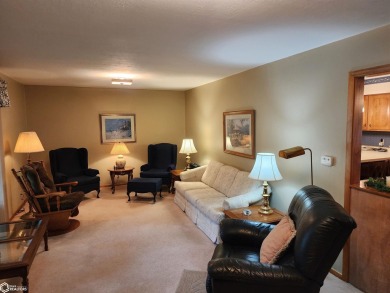 Incredibly clean 3-bedroom ranch-style home located on on Ida Grove Country Club in Iowa - for sale on GolfHomes.com, golf home, golf lot