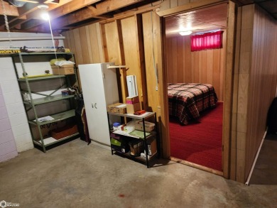 Incredibly clean 3-bedroom ranch-style home located on on Ida Grove Country Club in Iowa - for sale on GolfHomes.com, golf home, golf lot