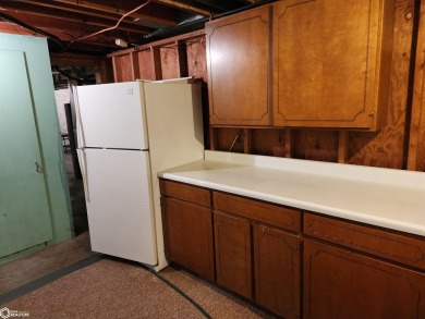 Incredibly clean 3-bedroom ranch-style home located on on Ida Grove Country Club in Iowa - for sale on GolfHomes.com, golf home, golf lot