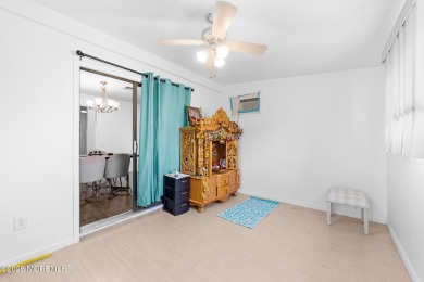 Welcome to the desirable Clearbrook 55+ community, where easy on Rossmoor Golf Club in New Jersey - for sale on GolfHomes.com, golf home, golf lot