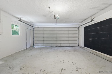 Welcome to this beautifully updated 2-bedroom, 2-bath home on Plantation Inn and Golf Resort  in Florida - for sale on GolfHomes.com, golf home, golf lot