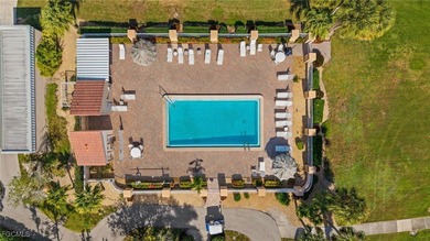Beautifully Updated 3rd Floor Condo in Seven Lakes--a on Seven Lakes Golf and Tennis Community in Florida - for sale on GolfHomes.com, golf home, golf lot