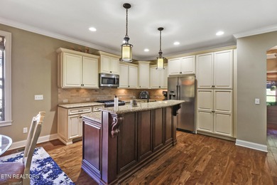 Welcome home to this beautiful 3-bedroom, 2.5-bath brick and on Heatherhurst Golf Course in Tennessee - for sale on GolfHomes.com, golf home, golf lot