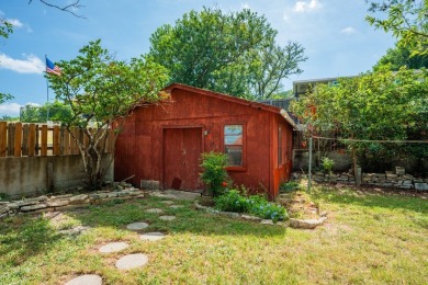 Centrally located brick home with Scenic Golf Course Views! on Scott Schriener Municipal Golf Course in Texas - for sale on GolfHomes.com, golf home, golf lot