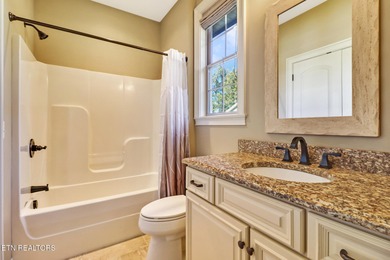 Welcome home to this beautiful 3-bedroom, 2.5-bath brick and on Heatherhurst Golf Course in Tennessee - for sale on GolfHomes.com, golf home, golf lot