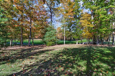 Welcome home to this beautiful 3-bedroom, 2.5-bath brick and on Heatherhurst Golf Course in Tennessee - for sale on GolfHomes.com, golf home, golf lot
