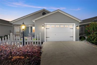 TURNKEY!  This 2-bedroom, 2-bathroom beautifully furnished Ruby on Pennbrooke Fairways in Florida - for sale on GolfHomes.com, golf home, golf lot