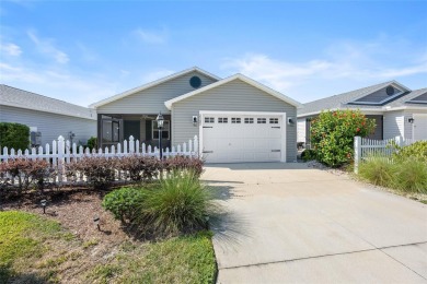 TURNKEY!  This 2-bedroom, 2-bathroom beautifully furnished Ruby on Pennbrooke Fairways in Florida - for sale on GolfHomes.com, golf home, golf lot