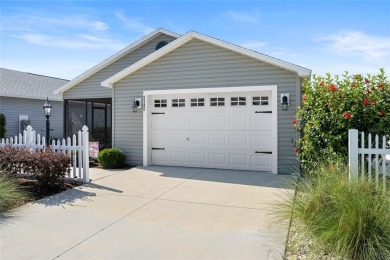 TURNKEY!  This 2-bedroom, 2-bathroom beautifully furnished Ruby on Pennbrooke Fairways in Florida - for sale on GolfHomes.com, golf home, golf lot