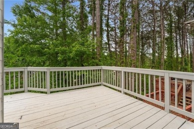 This well-maintained, move-in-ready home in the Glens section of on Horseshoe Bend Country Club in Georgia - for sale on GolfHomes.com, golf home, golf lot