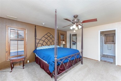 Welcome to 2475 Saratoga located on a premium corner lot, this on London Bridge Golf Course in Arizona - for sale on GolfHomes.com, golf home, golf lot