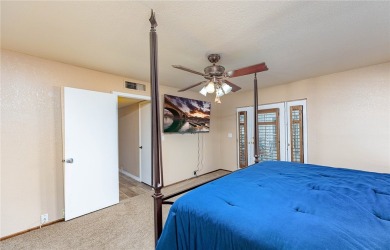 Welcome to 2475 Saratoga located on a premium corner lot, this on London Bridge Golf Course in Arizona - for sale on GolfHomes.com, golf home, golf lot