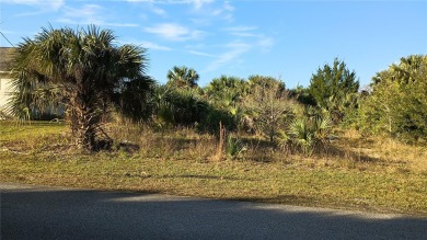 Welcome to a Florida paradise! This prime 80'x125' lot is on Palm Harbor Golf Club in Florida - for sale on GolfHomes.com, golf home, golf lot