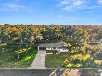 This beautifully updated Temple home sits on nearly half an acre on Sammons Golf Links in Texas - for sale on GolfHomes.com, golf home, golf lot
