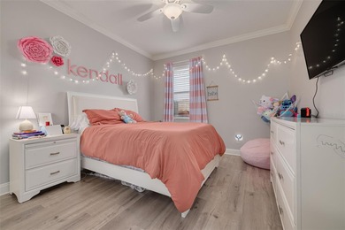 NEW TO THE MARKET! Discover this beautifully updated home in the on Hunters Green Country Club in Florida - for sale on GolfHomes.com, golf home, golf lot