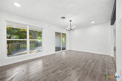 This beautifully updated Temple home sits on nearly half an acre on Sammons Golf Links in Texas - for sale on GolfHomes.com, golf home, golf lot