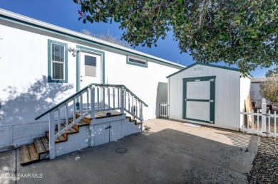 Welcome to this fully furnished, well-maintained double wide on Quail Wood Greens Golf Course in Arizona - for sale on GolfHomes.com, golf home, golf lot