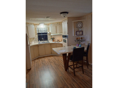 ***Your paradise on EASY ST*** Located in Rolling Greens Village on Rolling Greens Executive Golf Community in Florida - for sale on GolfHomes.com, golf home, golf lot