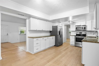 Under contract-accepting backup offers. PRICED BELOW APPRAISED on Bent Tree Country Club in Florida - for sale on GolfHomes.com, golf home, golf lot