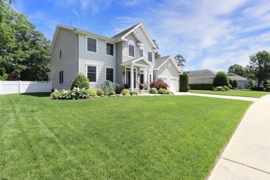 Welcome to this beautifully maintained Gurwicz Wyncote model on Harbor Pines Golf Club in New Jersey - for sale on GolfHomes.com, golf home, golf lot