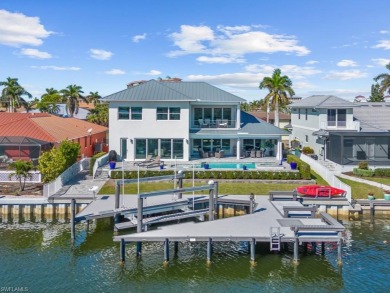 ATTENTION GOLFERS! This home comes with the immediate on Island Country Club in Florida - for sale on GolfHomes.com, golf home, golf lot