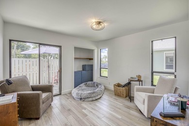 This beautifully updated villa, located in the highly on Heritage Ridge Golf Club in Florida - for sale on GolfHomes.com, golf home, golf lot