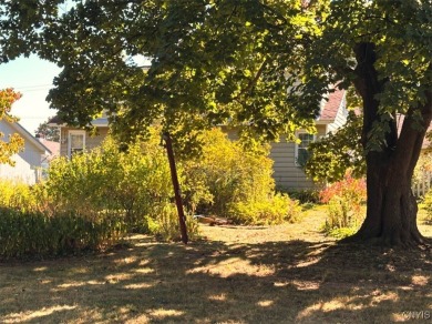 With an extra deep backyard up against the golf course, you'll on Twin Ponds Golf and Country Club in New York - for sale on GolfHomes.com, golf home, golf lot
