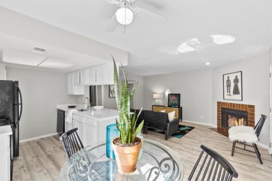 Urban Oasis Just Minutes from Downtown - Luxuriously Updated 1 on Stevens Park Golf Course in Texas - for sale on GolfHomes.com, golf home, golf lot