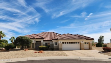 Gracious home with golf cart garage on generous 13000+ sq ft lot on Deer Valley Golf Course in Arizona - for sale on GolfHomes.com, golf home, golf lot