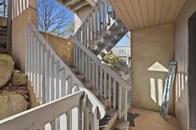 Welcome to this gorgeously remodeled Cliffside Lodge condo with on  in Arkansas - for sale on GolfHomes.com, golf home, golf lot