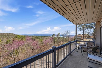 Welcome to this gorgeously remodeled Cliffside Lodge condo with on  in Arkansas - for sale on GolfHomes.com, golf home, golf lot