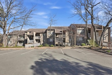 Welcome to this gorgeously remodeled Cliffside Lodge condo with on  in Arkansas - for sale on GolfHomes.com, golf home, golf lot