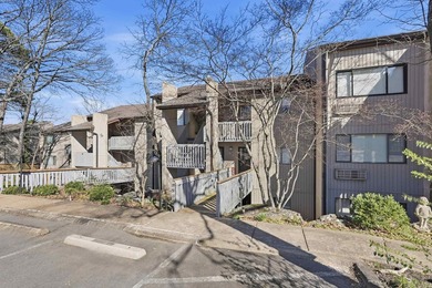 Welcome to this gorgeously remodeled Cliffside Lodge condo with on  in Arkansas - for sale on GolfHomes.com, golf home, golf lot