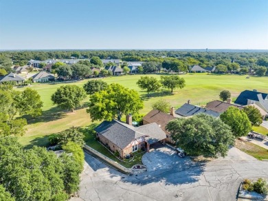 Irresistible Garden Home on the 18th Fairway in Pecan on Pecan Plantation Country Club in Texas - for sale on GolfHomes.com, golf home, golf lot