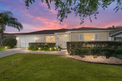 Exceptional location in The Village of Hemingway! This on The Links of Spruce Creek in Florida - for sale on GolfHomes.com, golf home, golf lot