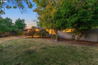 This beautifully built one-level home sits peacefully on the on Gresham Golf Course in Oregon - for sale on GolfHomes.com, golf home, golf lot