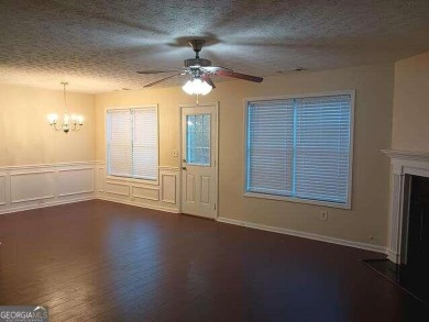 Beautifully renovated townhouse is the perfect home for a on Mystery Valley Golf Course in Georgia - for sale on GolfHomes.com, golf home, golf lot