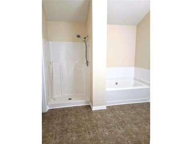 Beautifully renovated townhouse is the perfect home for a on Mystery Valley Golf Course in Georgia - for sale on GolfHomes.com, golf home, golf lot