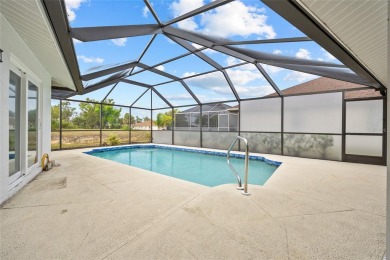 CORNER LOT! Spacious 3 bedroom, 2 bath, 2-car garage pool home on Pinemoor West Golf Club in Florida - for sale on GolfHomes.com, golf home, golf lot