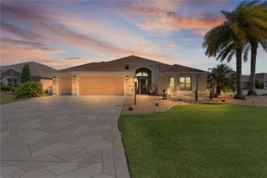 ~CUSTOMIZED EXPANDED 3/2 LANTANA~~ LAP POOL~~EXPANDED on Pennbrooke Fairways in Florida - for sale on GolfHomes.com, golf home, golf lot