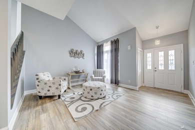 SUPER MOTIVATED! SELLER SAYS MAKE OFFER! SELL, SELL, SELL! on Holiday Golf Club in Florida - for sale on GolfHomes.com, golf home, golf lot