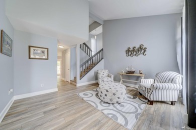 SUPER MOTIVATED! SELLER SAYS MAKE OFFER! SELL, SELL, SELL! on Holiday Golf Club in Florida - for sale on GolfHomes.com, golf home, golf lot