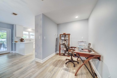 SUPER MOTIVATED! SELLER SAYS MAKE OFFER! SELL, SELL, SELL! on Holiday Golf Club in Florida - for sale on GolfHomes.com, golf home, golf lot