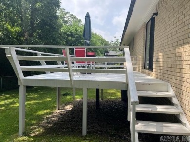 This 3 Bedroom 2 Bath home located in the Lakeside School on Hot Springs Golf and Country Club in Arkansas - for sale on GolfHomes.com, golf home, golf lot